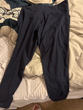 Athleta Heathered Charcoal Blue Soft luxe Leggings